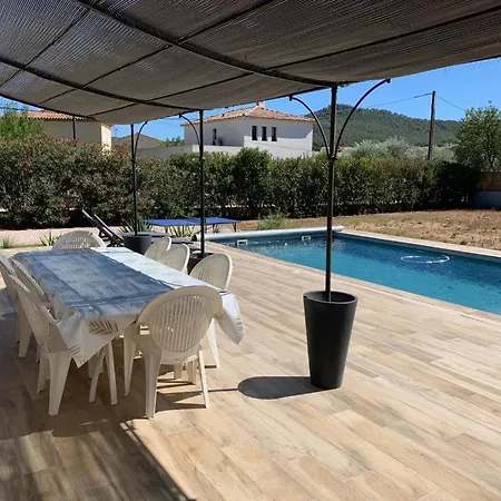 Villa Andree Avec Piscine A Proximite De La